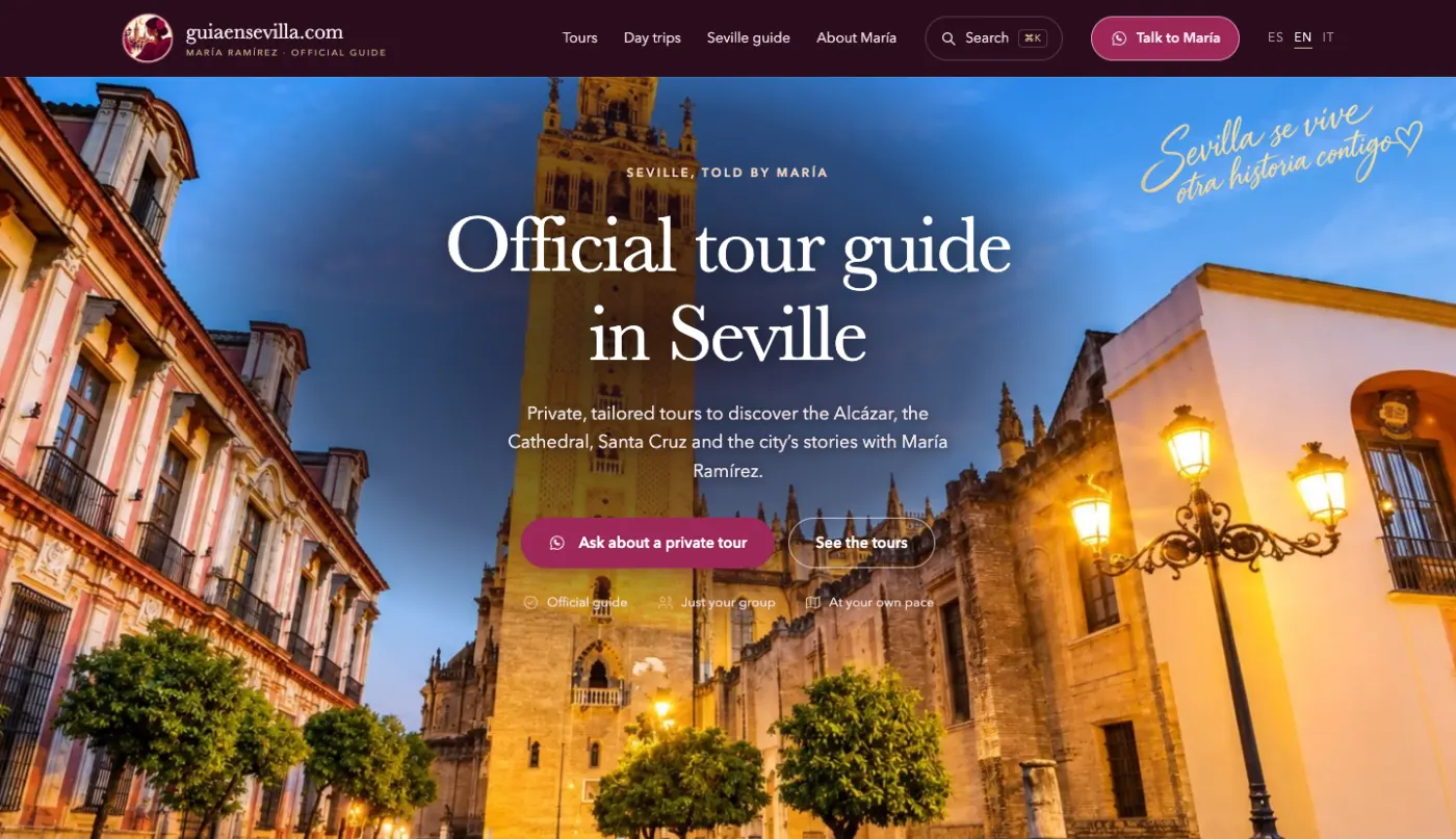 Portada en inglés: «Official tour guide in Seville».